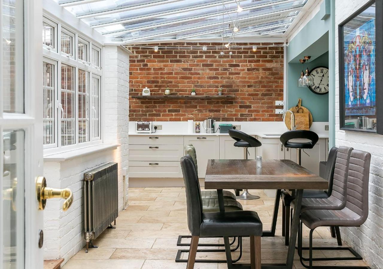 Lodge Farm - Stunning 3 Bed With Large Garden! Beckley  Dış mekan fotoğraf